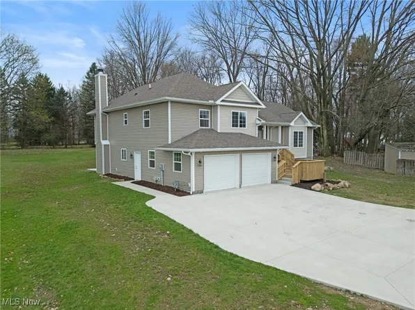 1034 Newton St, Tallmadge, OH 44278