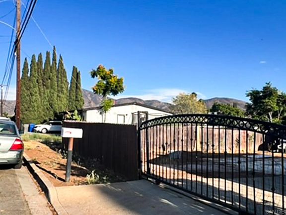 2nd image of 9759 Ivanho St