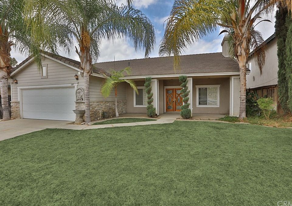 2nd image of 807 Basetdale Ave
