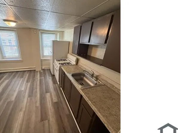 124 E Marshall St #3, Norristown, PA 19401