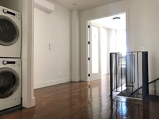 5th image of 402 New York Ave #3