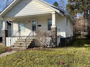 1609 Avon St, Saginaw, MI 48602