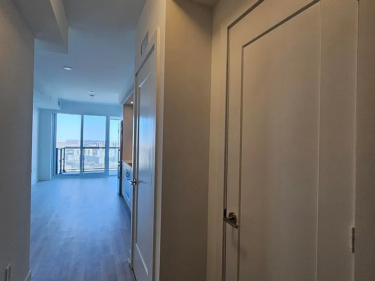 30 Inn On The Park Dr #3307 — Photo 9