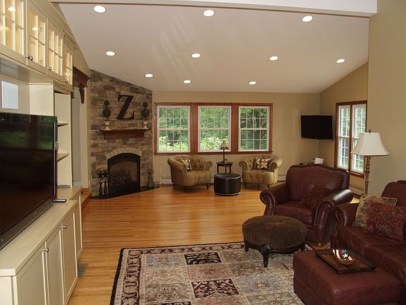 Great room with built ins