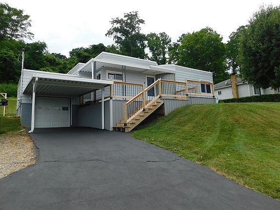 4th image of 236 Glade Run Rd