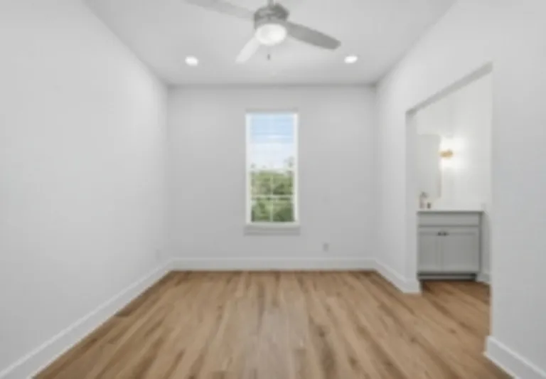 3323 S University Dr — Photo 15