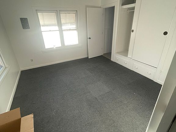 5th image of 408 N Roosevelt Ave