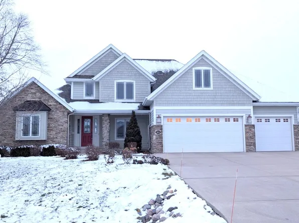 N6283 Kapur Dr, Sheboygan Falls, WI 53085