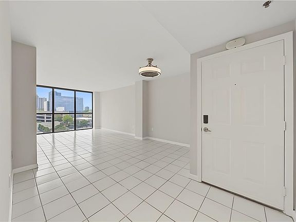 4th image of 1280 W Peachtree St NW APT 1207