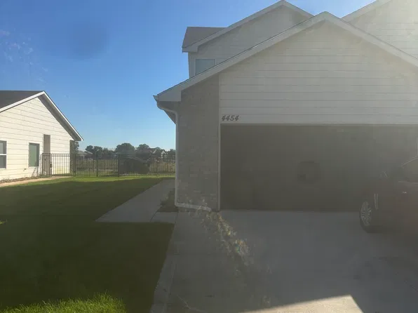 4454 N Sandplum St, Wichita, KS 67205