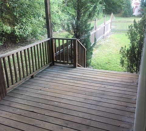 3rd image of 115 Asbury Dr