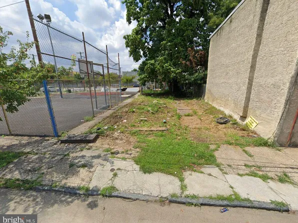 2002 N Bodine St, Philadelphia, PA 19122