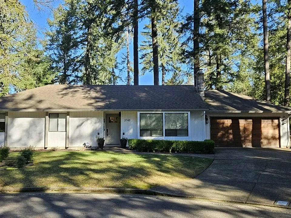 3745 Division Ct
