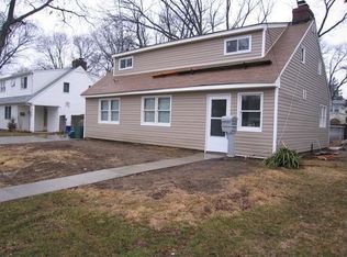 5 Florida Ave, Copiague, NY 11726