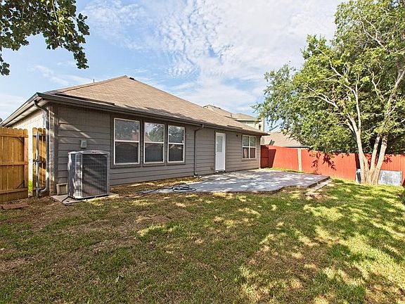 4th image of 6973 Sylvan Meadows Dr