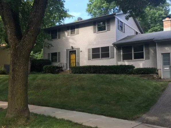 118 Nautilus Dr, Madison, WI 53705