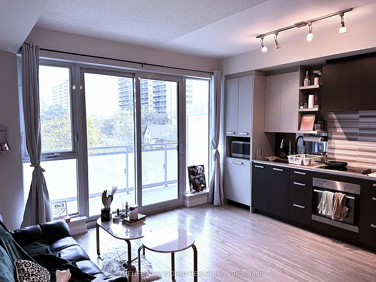 1830 Bloor St W #503 — Photo 5