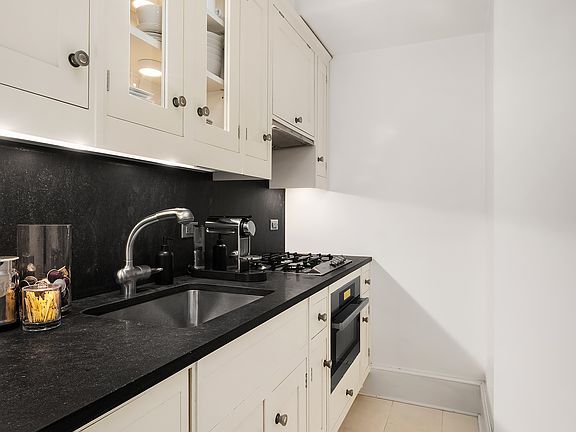5th image of 530 Park Ave APT 8J