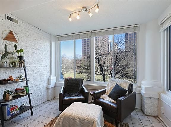 5th image of 4506 Mill St Unit 2N