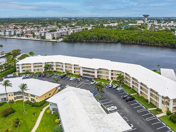 2nd image of 5530 N Ocean Blvd #302302