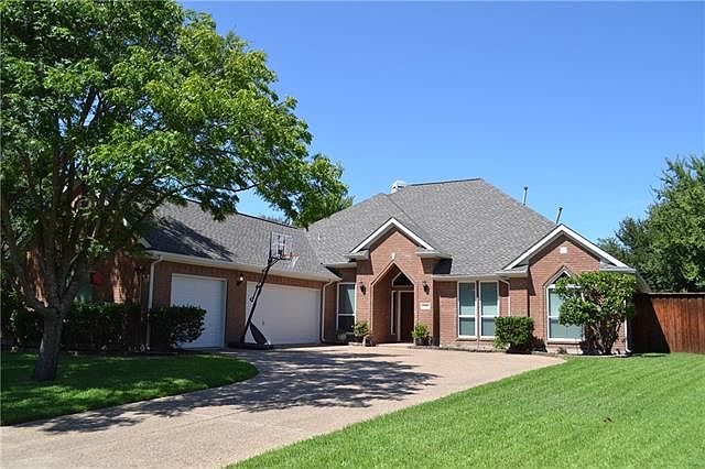 1st image of 225 Black Oak Cir
