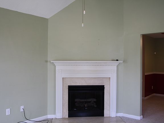 3rd image of 60 Pointe North Dr