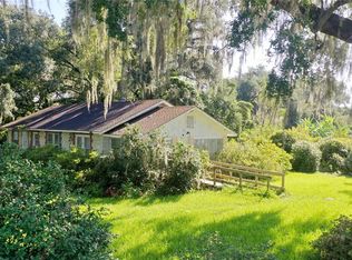 40005 Sumner Lake Rd, Dade City, FL 33525