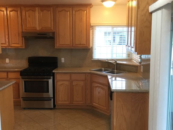 5th image of 16626 Ogram Ave