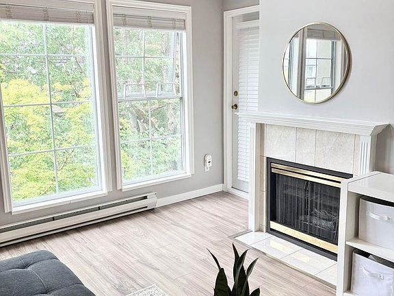 4th image of 888 Gauthier Ave #402