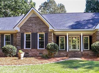 171 Hickory Pointe Dr, Athens, GA 30605