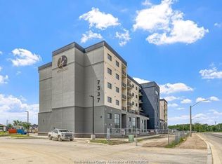 7337 Meo Blvd #521, Lasalle, ON N9H0A8
