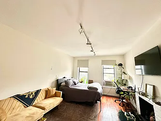309 East 37th Street