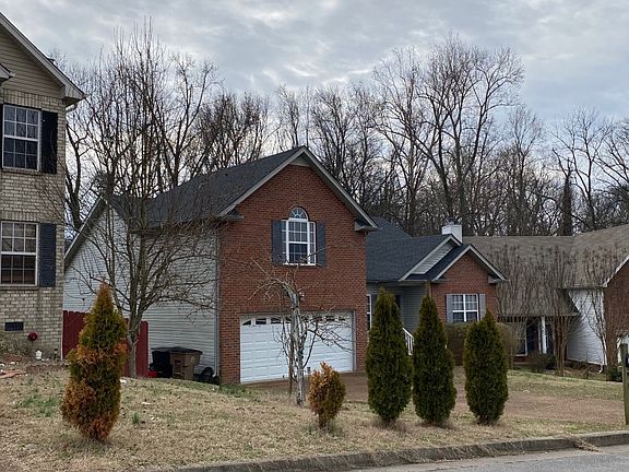 3rd image of 3117 Deercreek Trl S
