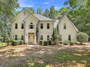 135 Golden Glen Way, Fayetteville, GA 30214