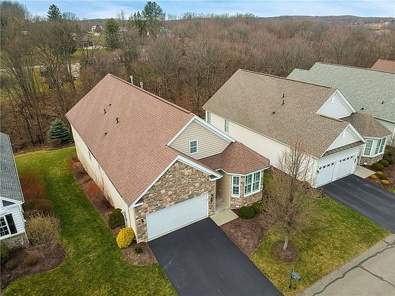 3rd image of 243 Patriot Ln