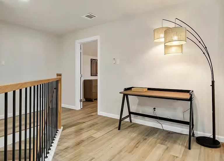 9690 Fallbrook Dr — Photo 30