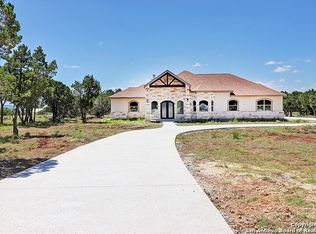 296 Rio Cir, Pipe Creek, TX 78063
