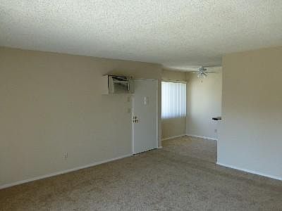 4th image of 3206 Bagley Ave APT 4