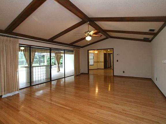 5th image of 5554 Muirfield Ct