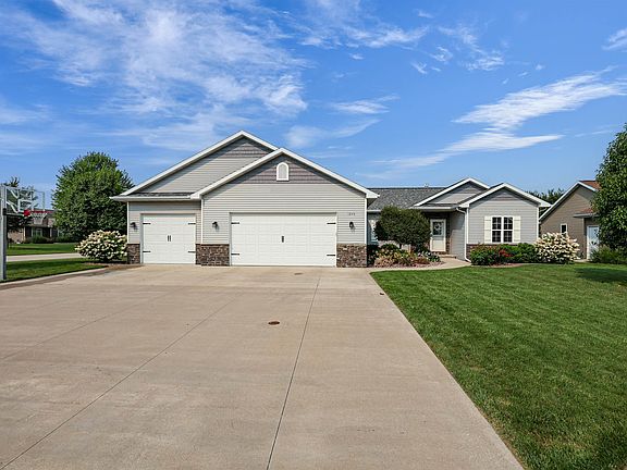 2nd image of 1244 Ava Ct