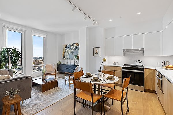 1st image of 200 Montague St #E