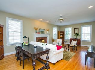 2913 Whitehart Ln, Raleigh, NC 27606