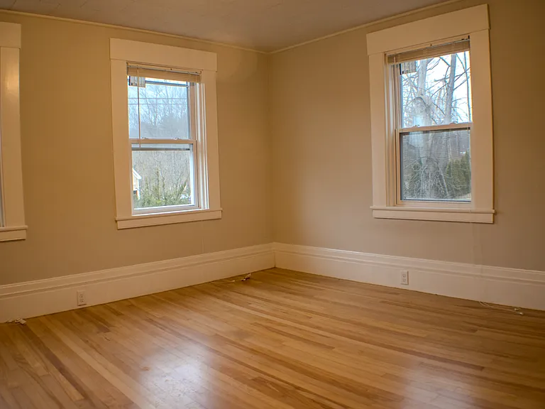250 Ashburnham St — Photo 15