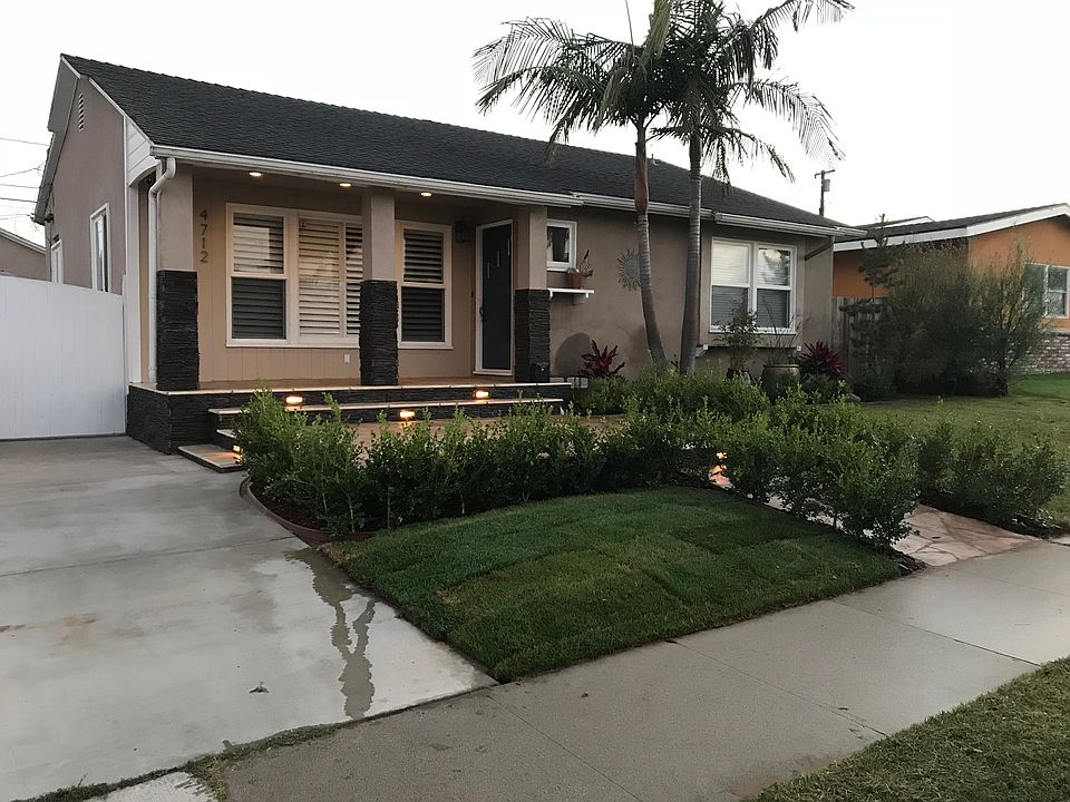 2nd image of 4712 Jacques St