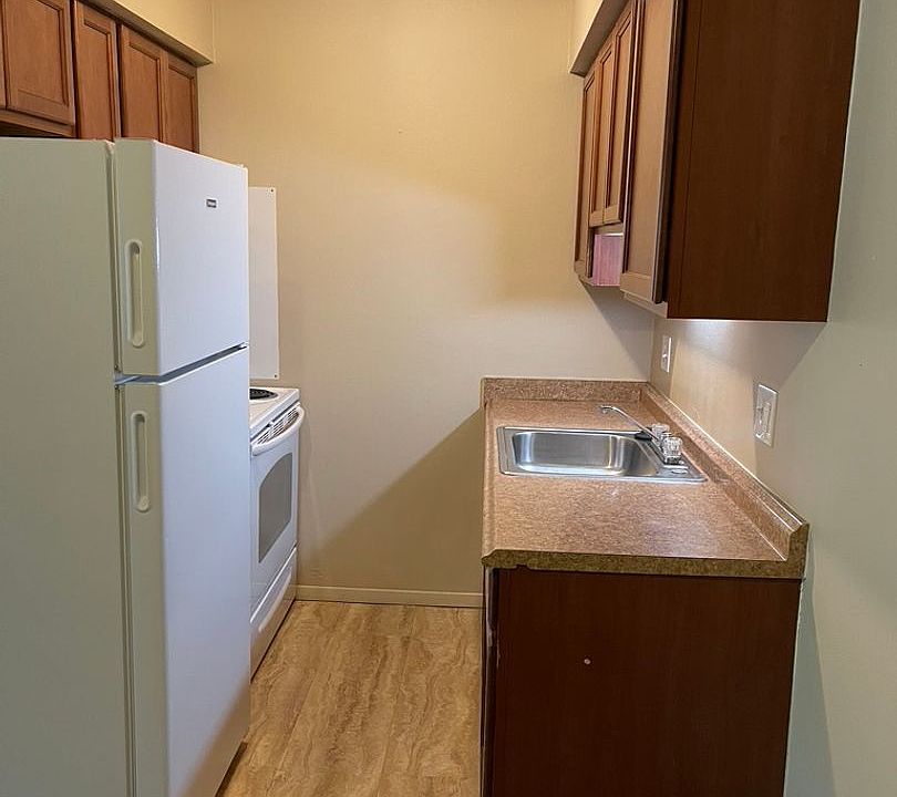 1st image of 11500 Warren Blvd #102