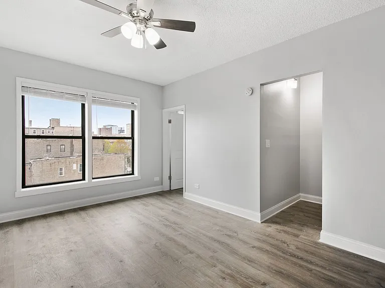 The Legacy HB at Clarendon Park — Photo 34