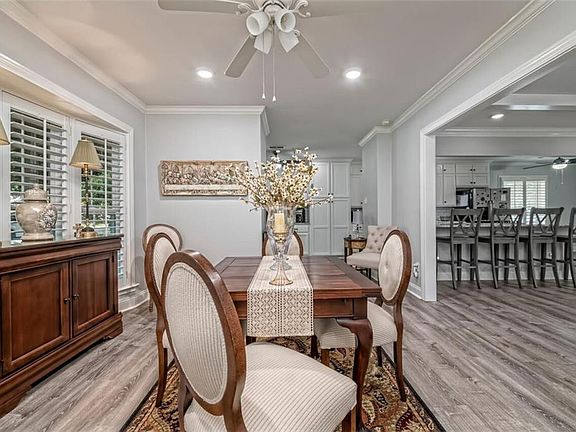 5th image of 5620 Lake Highlands Dr