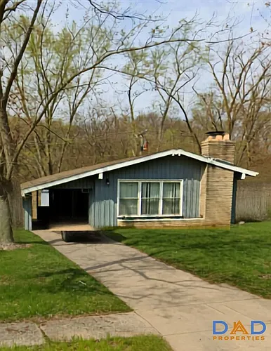 8350 Lakewood Ave Photo 1