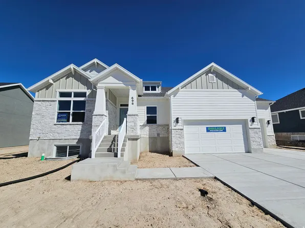 696 S 3500 W #216, West Weber, UT 84401