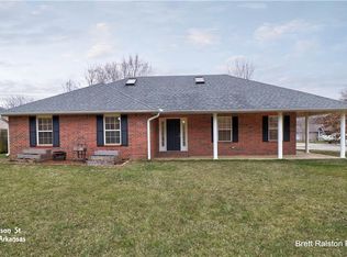 332 W Wilson St, Fayetteville, AR 72701